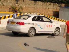 天气太热练车太苦？那是你没找到好的德信体育！