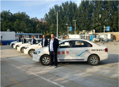 德信体育学车多少钱？3000左右能拿证吗？