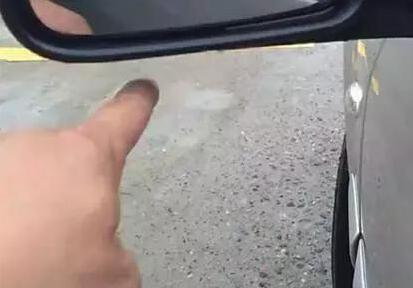 倒车入库的最简单直接的技巧