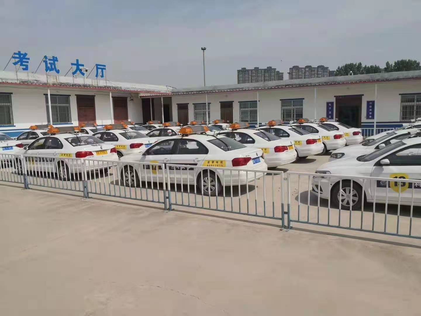 德信体育十大排名？如何选择好的驾校？