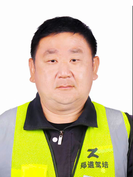 德信驾校王教练
